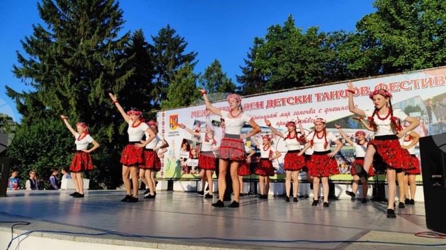 В Силистра откриха 27-ото издание на фестивала "Утрешният мир започва с днешното приятелство"