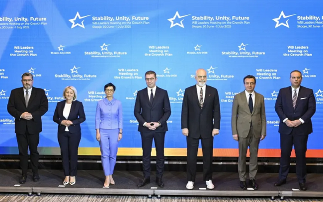 КосоваПрес: Косовският премиер Курти призова Босна и Херцеговина да вдигне изискването за визи за Косово