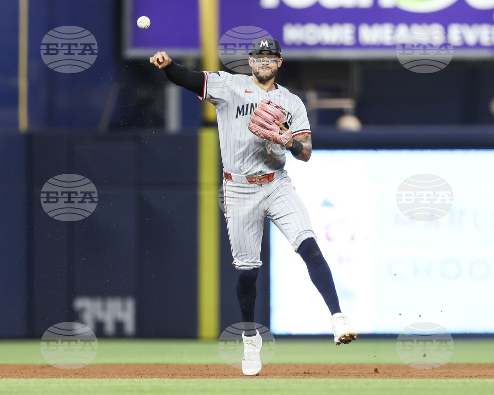 Twins Marlins Baseball