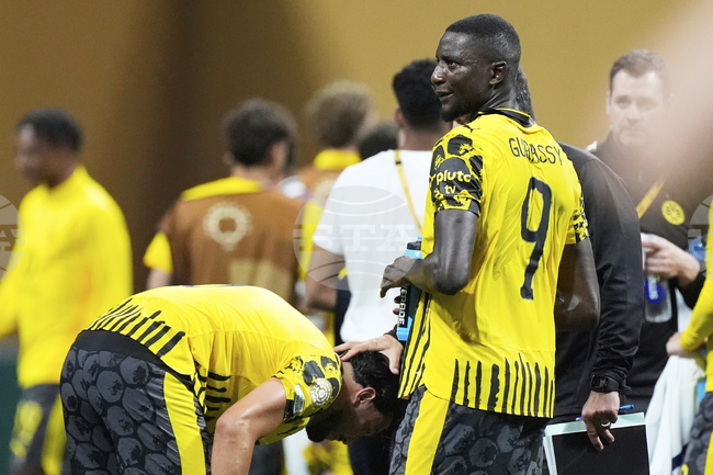 Нападателят на Борусия Дортмунд Серу Гираси: "Обичам да играя срещу футболисти като Серхио Рамос"