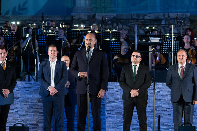 Румен Радев: Държавна опера-Стара Загора и нейният творчески колектив са пример за професионализъм и всеотдайност към изкуството