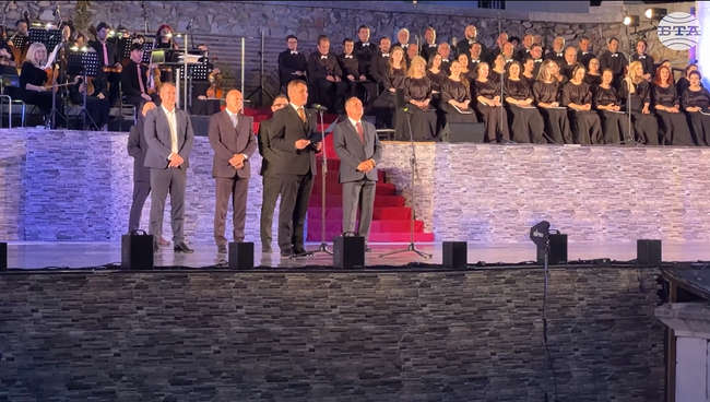 Днес честваме българския дух, който въпреки всичко устоява, каза зам.-министърът на културата Георги Султанов на вековния юбилей на Старозагорската опера