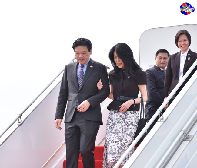 АКП: Премиерът на Сингапур започна официалното си посещение в Камбоджа