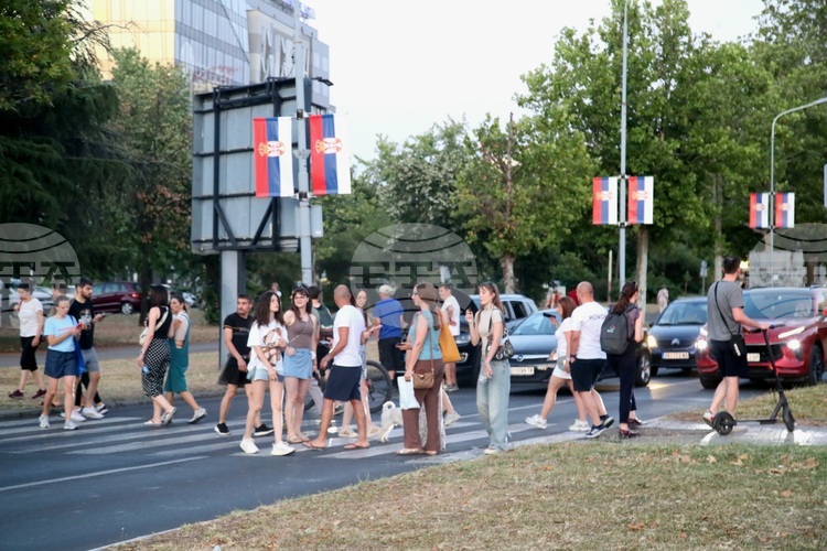New Arrests in Belgrade amid Protests and Blockades