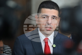 Народно събрание  - Демократична България  - изявление