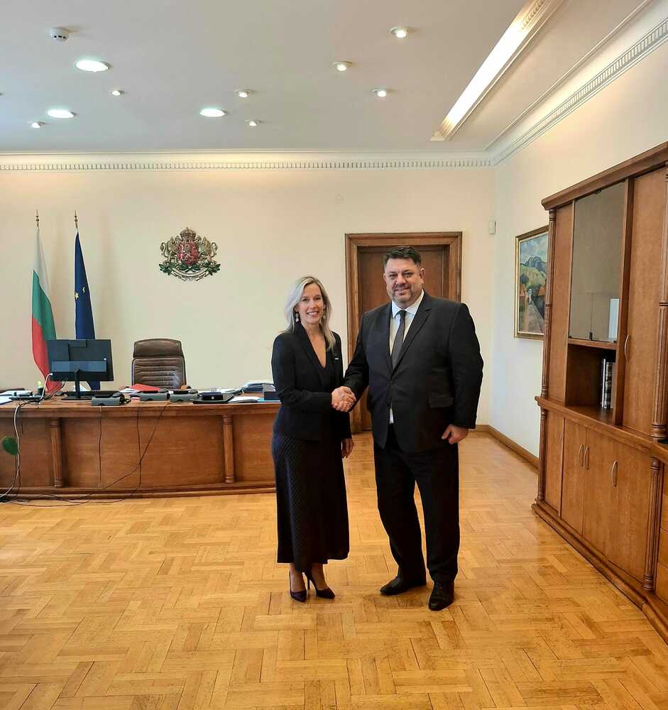 Deputy Prime Minister Zafirov Meets with UNICEF Representative in Bulgaria Christina de Bruin
