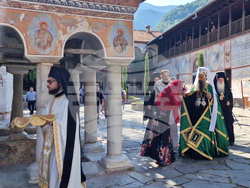 Бачковски манастир - патриарх Даниил - литургия