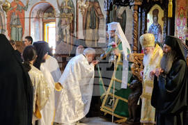 Бачковски манастир - патриарх Даниил - литургия
