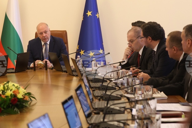 Правителството предлага на Народното събрание да ратифицира две споразумения за осигуряване участието на България във Фонд „ЕС за Украйна“