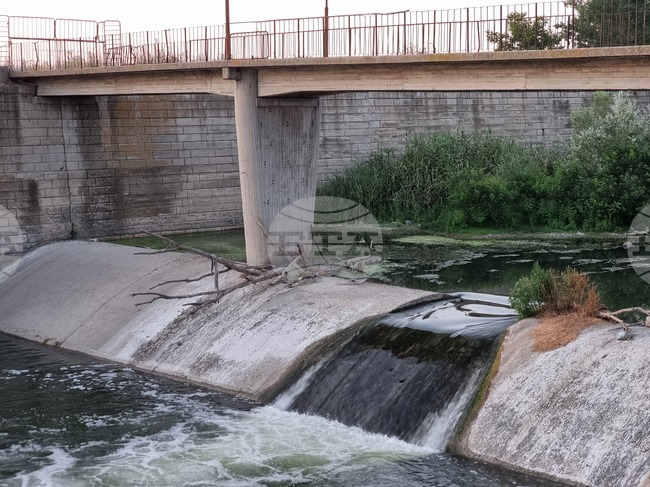В Ямбол предстои ремонт на съоръжението, контролиращо водите на Тунджа, преминаващи през града