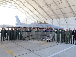 Авиобаза Граф Игнатиево - Румен Радев - посещение