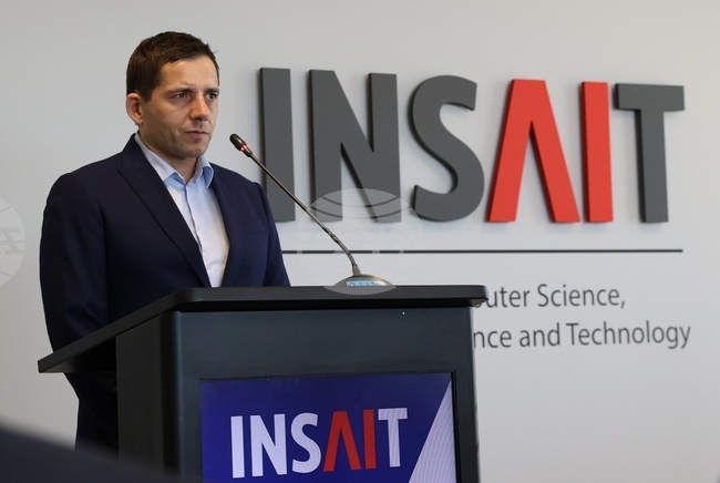Sofia's INSAIT Launches Joint Programme with MIT’s Artificial Intelligence Lab