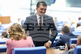 Парламент - заседание