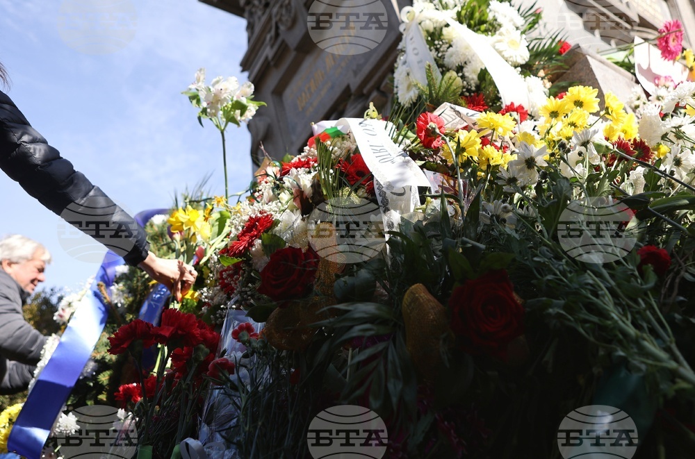 Васил Левски - паметник - годишнина - почит