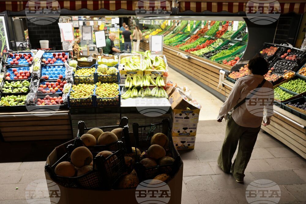 Wholesale Prices of Most Vegetable Surge as Fruit Prices Drop over Past Week