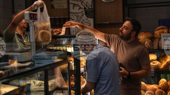 Инфлацията в Турция се забавя повече от очакваното през ноември, достигайки 31,07 процента на годишна база