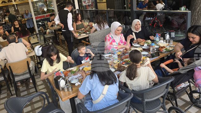 Turkish Ministry of Trade Plans to Ban Inclusion of Tips and Service Charges in Customer Bills
