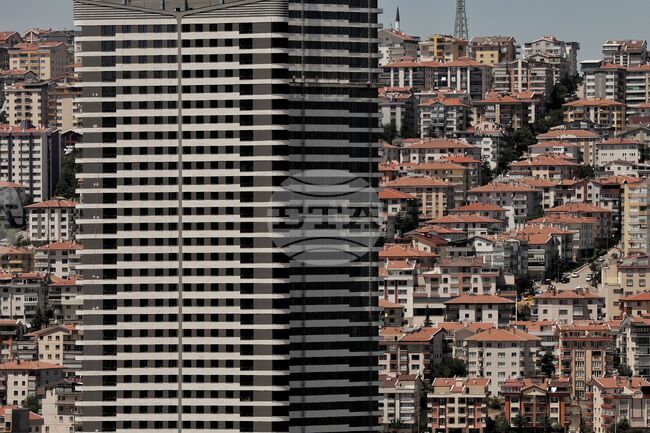 Глоби за милиони евро са наложени в Турция на лица, които неоснователно "надуват" цените на имотите