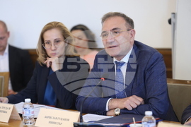 Народно събрание - Комисия по труда и социалната политика - заседание