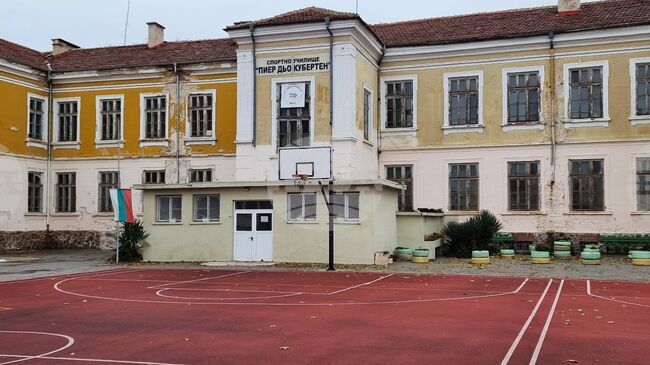 С европейски средства от над 6,8 милиона евро ще бъдат ремонтирани двете най-стари училища в Ямбол и още учебни и детски заведения