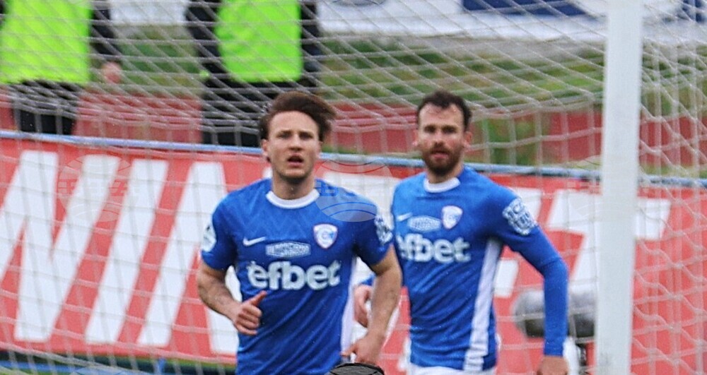 Защитник премина от Спартак (Варна) в германския Ян Регенсбург