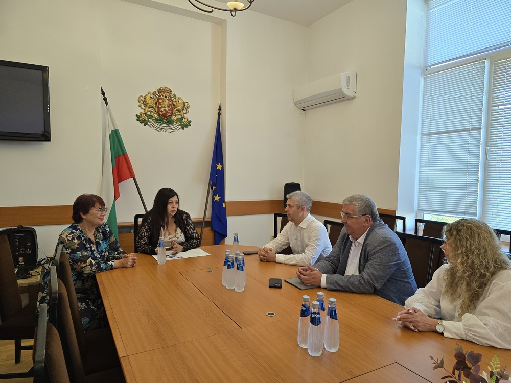 Областна администрация и Община Варна обсъдиха днес предстоящи действия, свързани с бъдещето на Парк – Паметник на българо-съветската дружба
