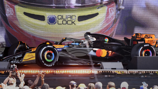 Световният шампион при конструкторите във Формула 1 Макларън представи болида си за новия сезон
