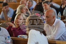 Софийски университет  „Св. Климент Охридски“ - публична дискусия