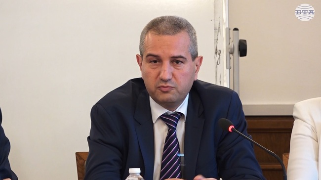 Трябва да направим възможното за преодоляване на дефицитите, каза зам.-министър Кръстев за 13-годишното дете от Видин, проявило агресия