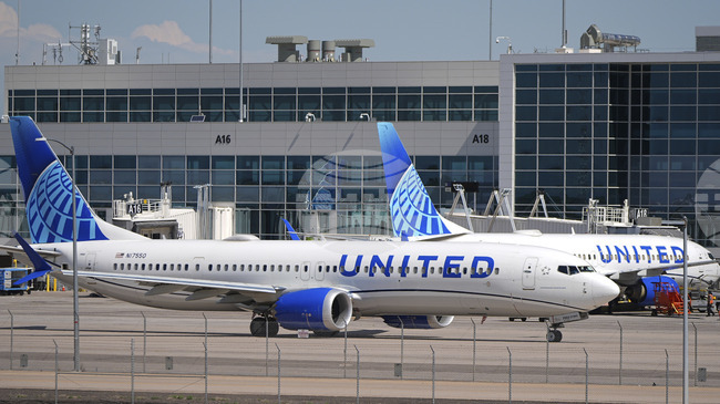 Шефът на "Юнайтед Еърлайнс" уверява, че дългите полети са защитени от планираните съкращения 