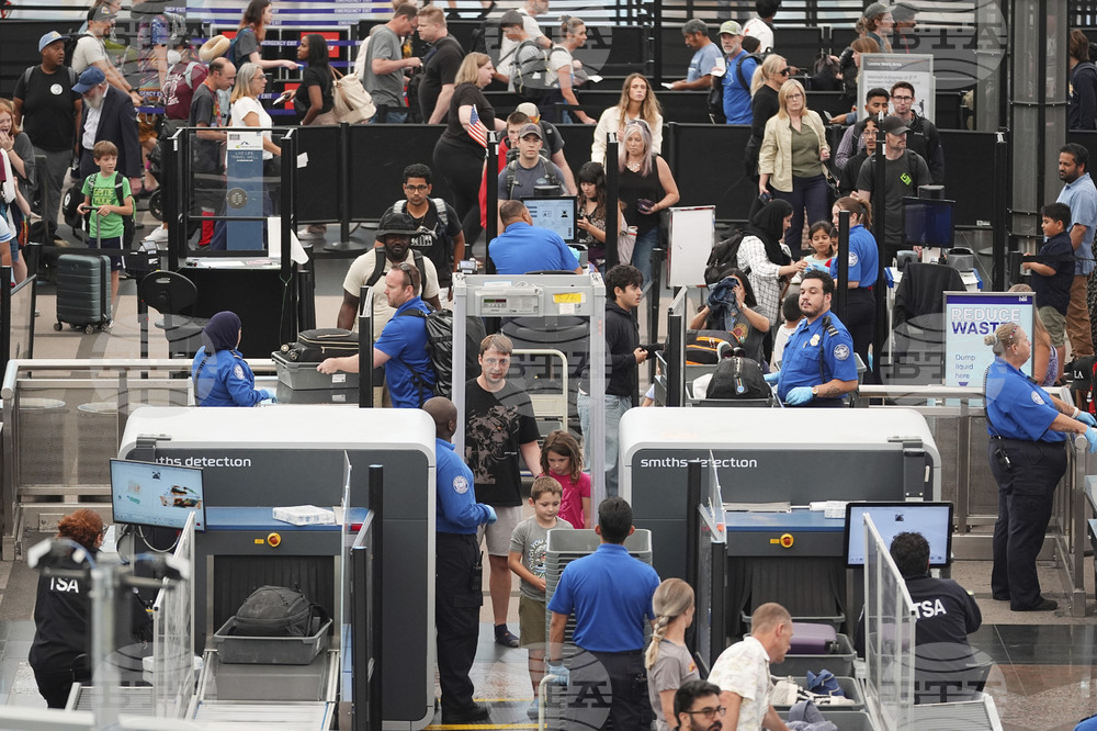 Fourth of July Holiday Travel