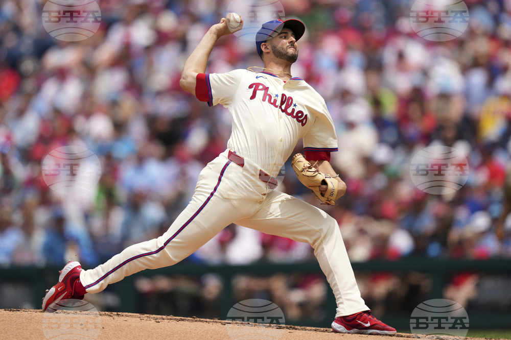 Padres Phillies Baseball