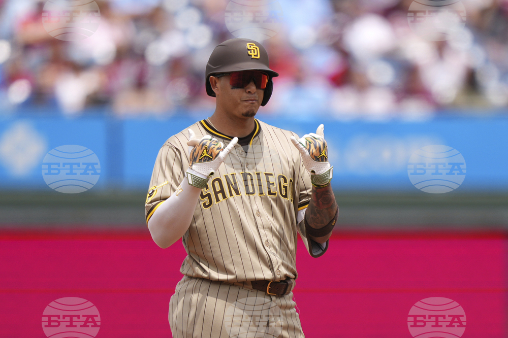 Padres Phillies Baseball