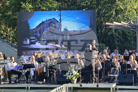 Добрич - „Добрич АРТ" - спектакъл