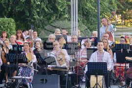 Добрич - „Добрич АРТ" - спектакъл