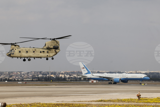 Сирени за въздушна тревога бяха задействани във военновъздушната база "Инджирлик" в Турция, предаде Анадолската агенция