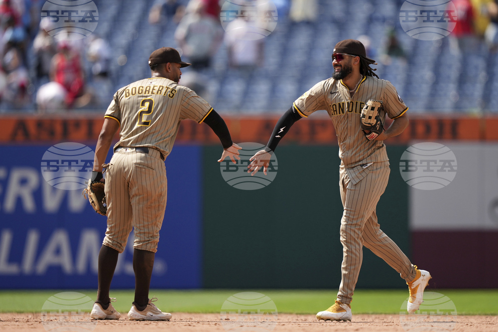 Padres Phillies Baseball