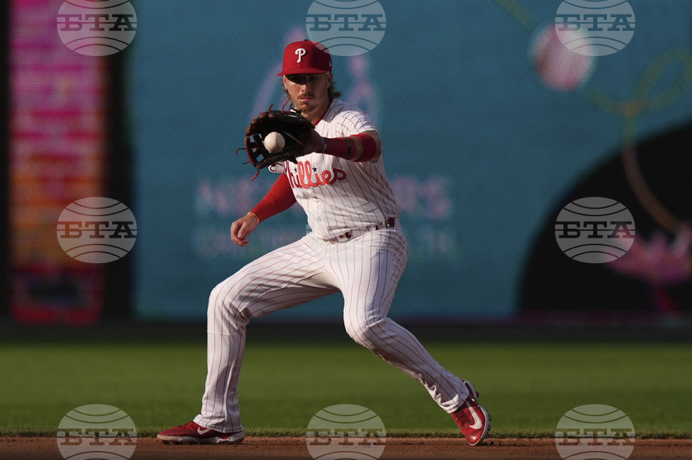 Padres Phillies Baseball