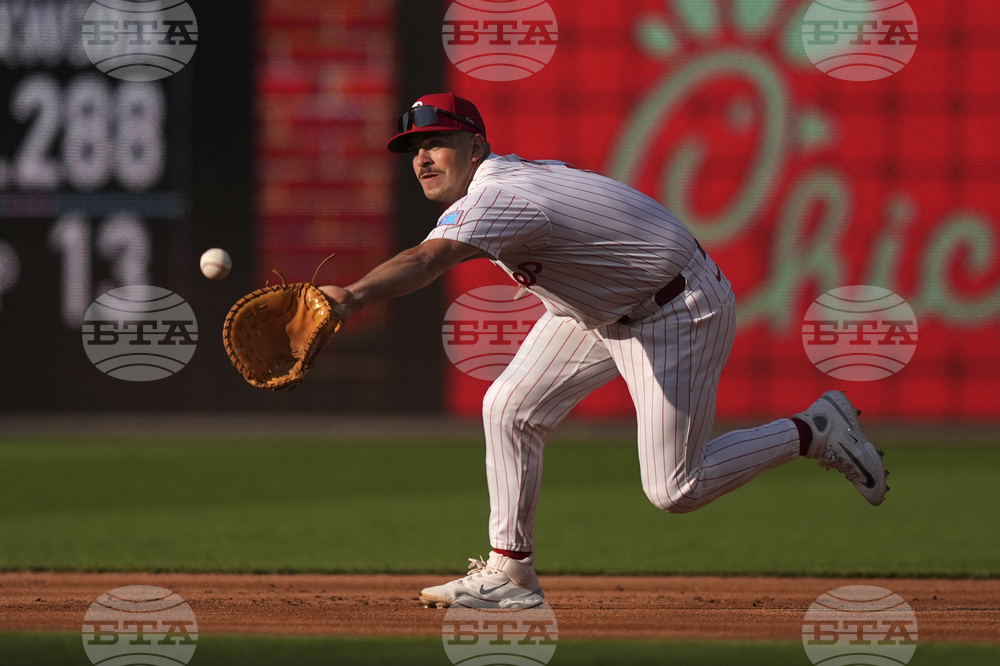 Padres Phillies Baseball