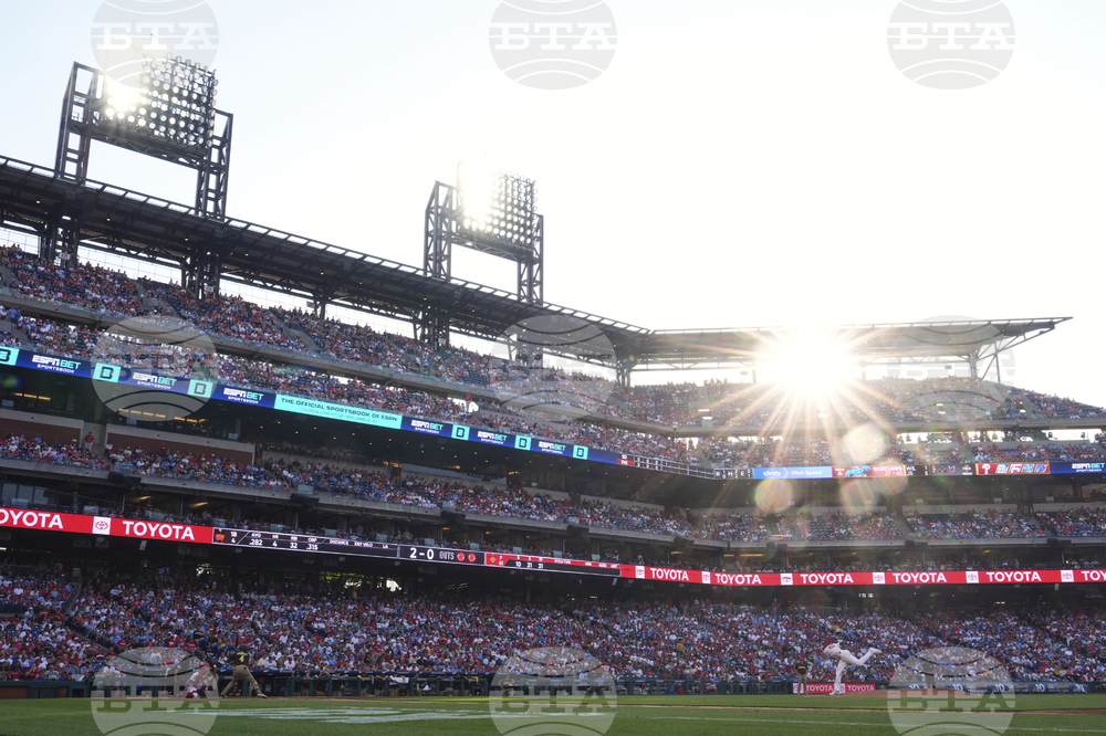 Padres Phillies Baseball