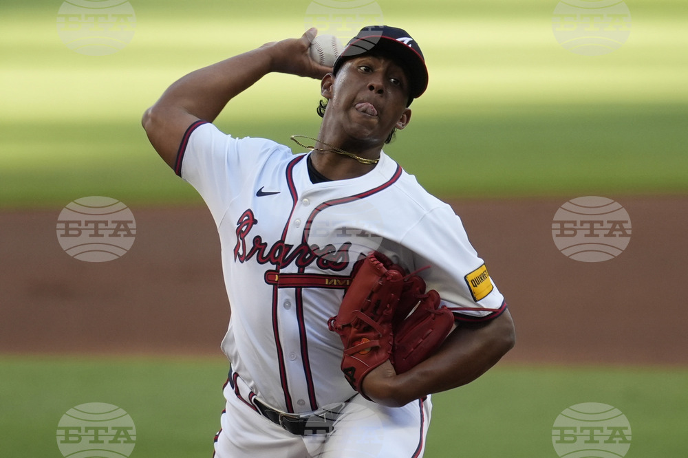 Angels Braves Baseball