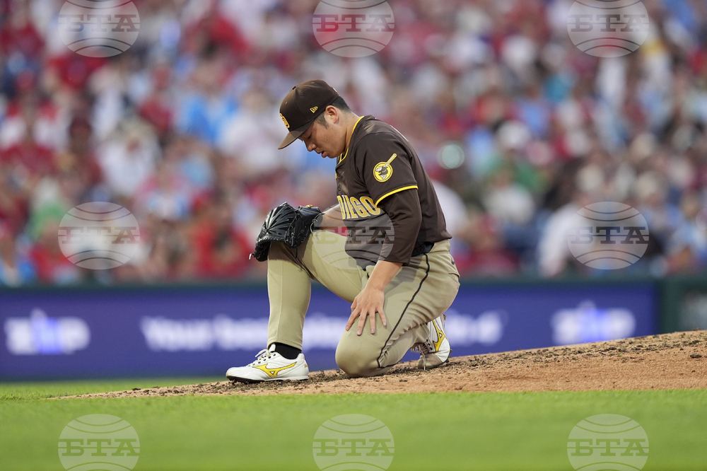 Padres Phillies Baseball