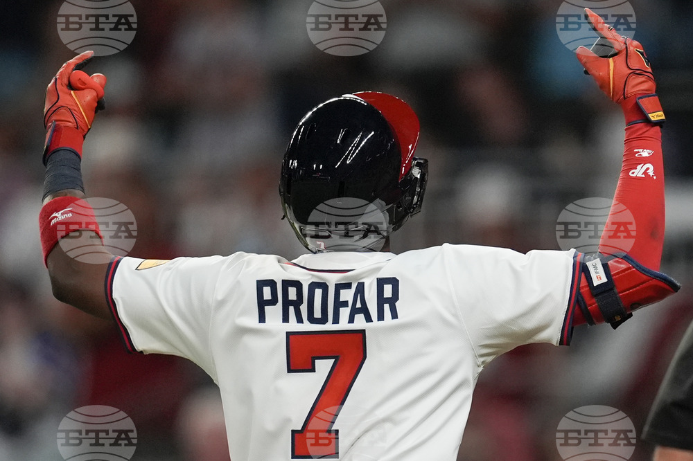 Angels Braves Baseball