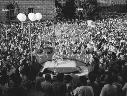 Архив - Русе, обгазявания - среща