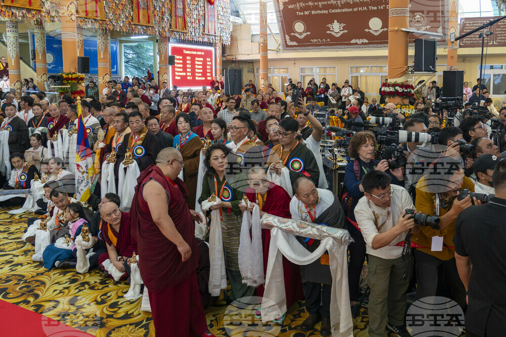 India Dalai Lama Tibetans in Exile