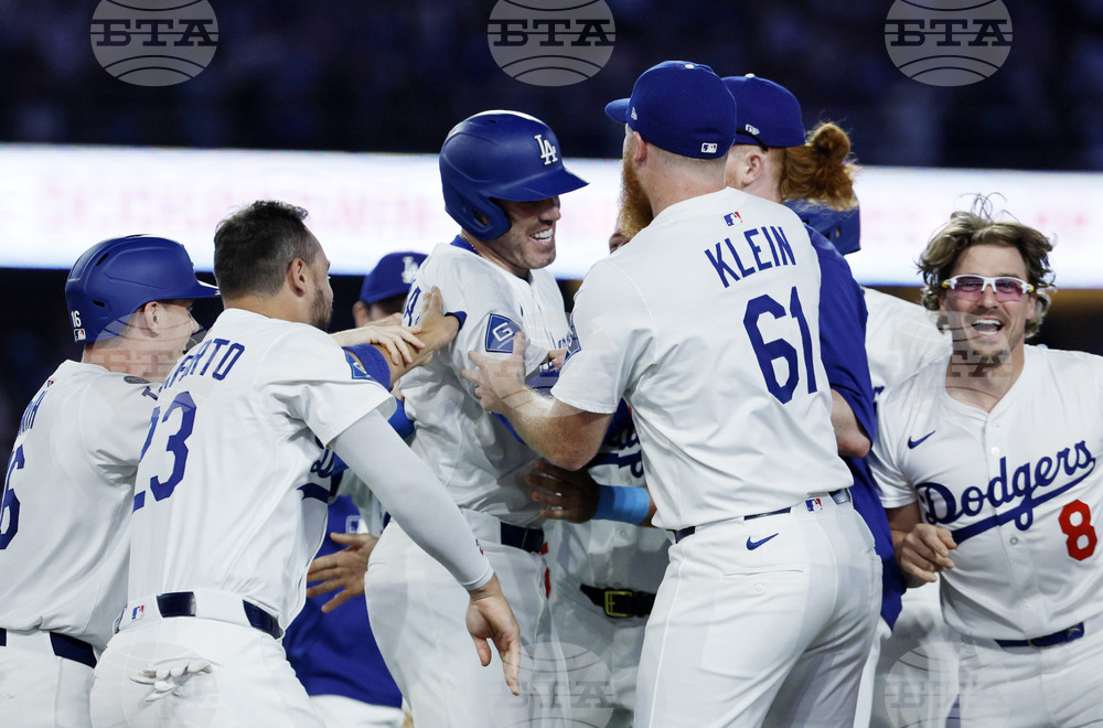 APTOPIX White Sox Dodgers Baseball