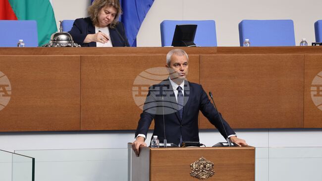 Vazrazhdane to Skip Most Parliamentary Work to Spend Another Month "among People"