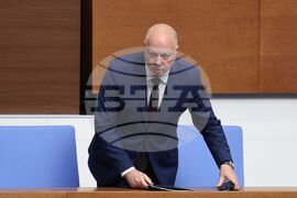 Парламент - вот на недоверие - дебати