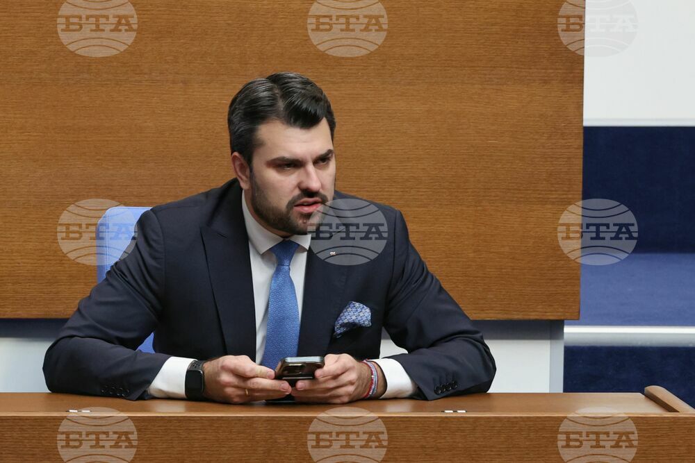 Парламент - вот на недоверие - дебати