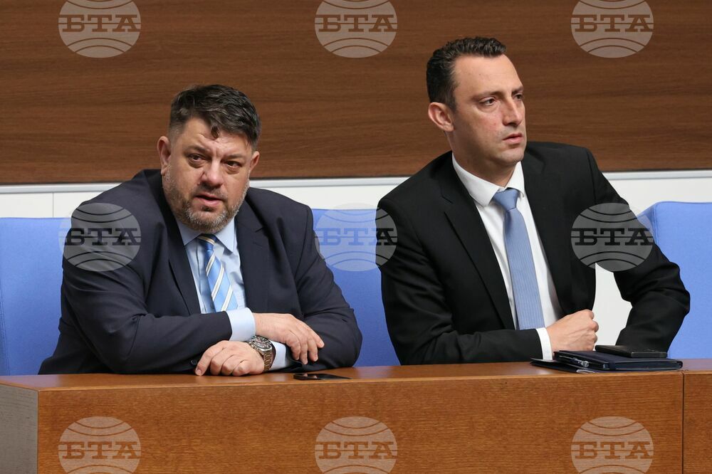 Парламент - вот на недоверие - дебати